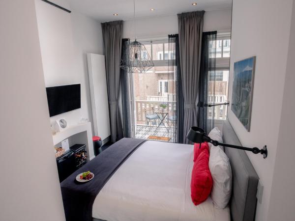 Boutique Hotel ZIES : photo 1 de la chambre chambre double avec balcon