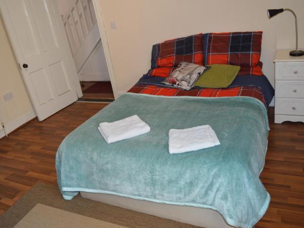 Library View Villa Holiday Home : photo 5 de la chambre chambre double standard avec salle de bains commune