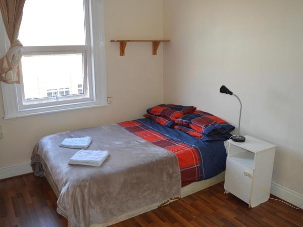 Library View Villa Holiday Home : photo 5 de la chambre chambre familiale