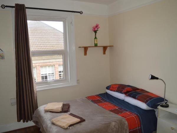 Library View Villa Holiday Home : photo 1 de la chambre chambre familiale