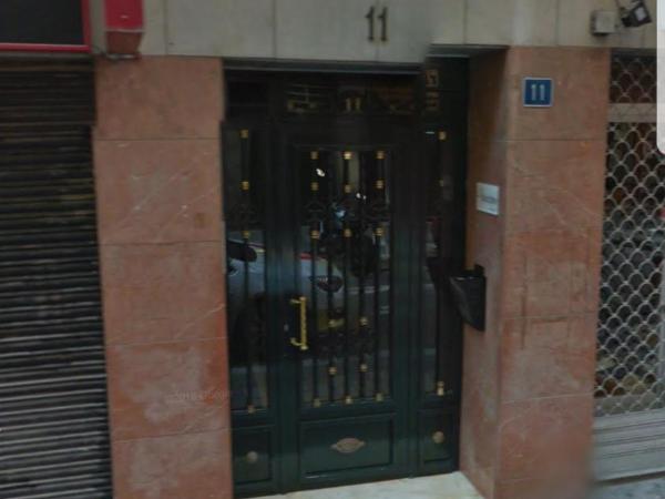 Centric Rooms Mercado : photo 8 de la chambre petite chambre double avec salle de bains commune