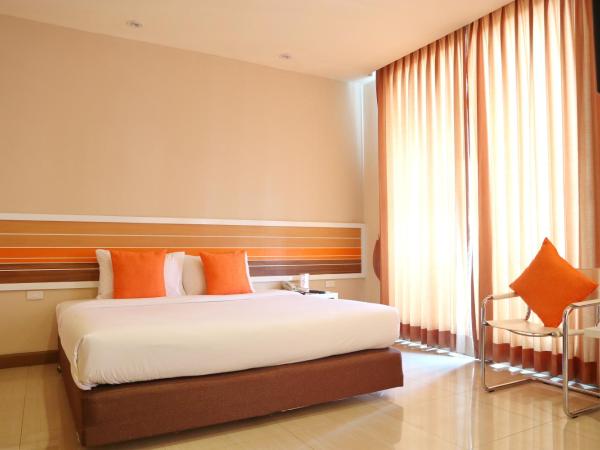 Imm Hotel Thaphae Chiang Mai : photo 4 de la chambre chambre double ou lits jumeaux deluxe - vue sur montagne