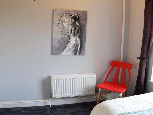Queens Guesthouse Manchester : photo 2 de la chambre petite chambre simple