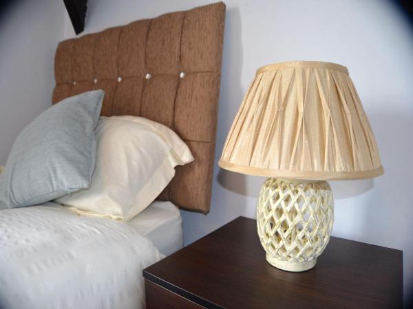 Queens Guesthouse Manchester : photo 6 de la chambre petite chambre simple