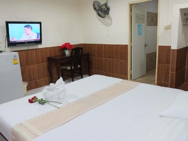 The Siam Guest House - SHA Extra Plus : photo 6 de la chambre chambre double standard