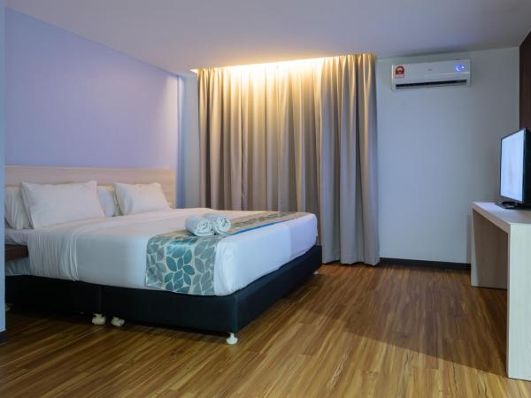Samudra Hotel Kuching : photo 2 de la chambre suite