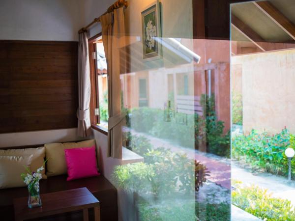 Flora I Talay : photo 10 de la chambre bungalow de luxe avec jardin