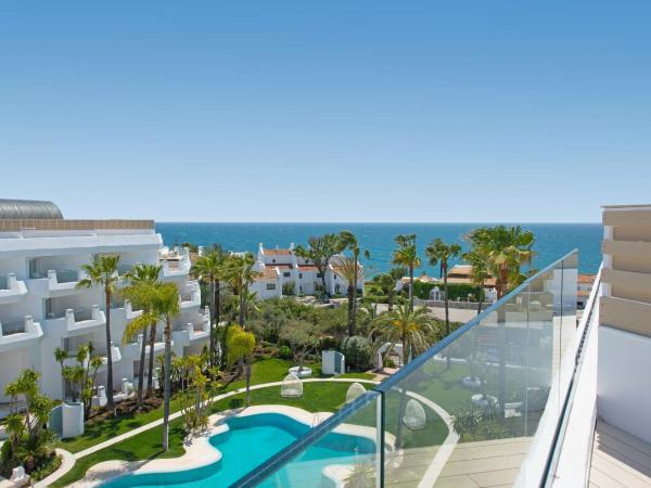 Iberostar Selection Marbella Coral Beach : photo 6 de la chambre hébergement double avec penthouse et bain à remous - vue latérale