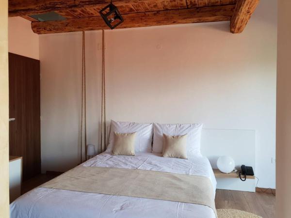 Hotel Natura Vilanija : photo 1 de la chambre chambre double avec balcon