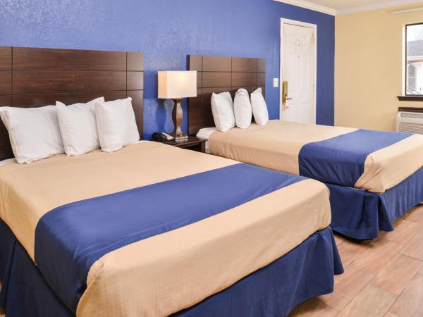 Americas Best Value Inn Medical Center Downtown : photo 2 de la chambre queen beds non-smoking
