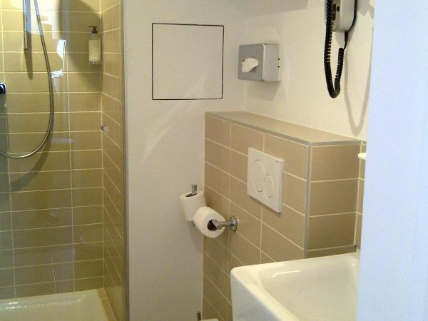 Contact Hôtel Alizé Montmartre : photo 9 de la chambre chambre double supérieure