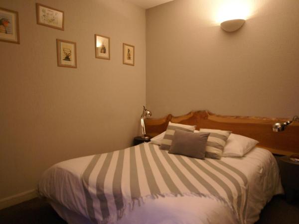 Hotel de la Placette Barcelonnette : photo 6 de la chambre chambre double