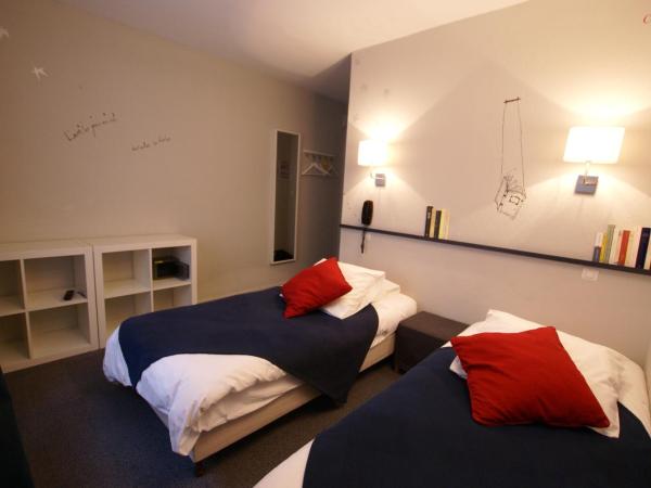 Hotel de la Placette Barcelonnette : photo 10 de la chambre chambre lits jumeaux