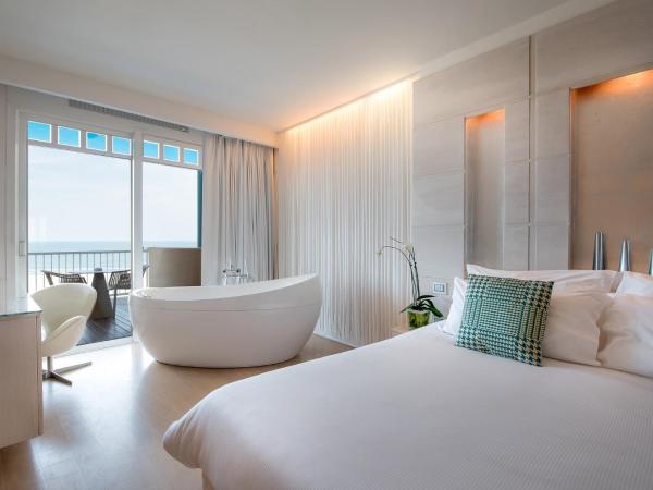 Savoia Hotel Rimini : photo 5 de la chambre suite avec accès spa - vue sur mer
