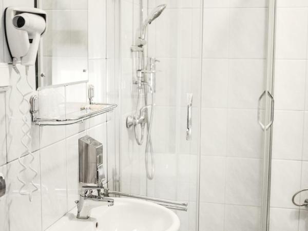 Hotel Eden : photo 9 de la chambre chambre simple