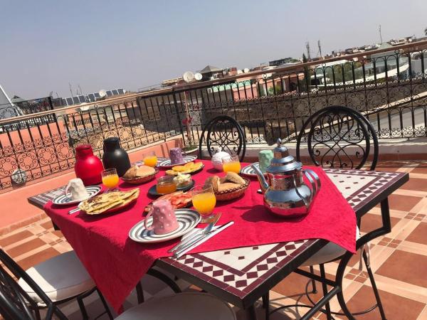 Hostel Amour d'auberge : photo 4 de la chambre lits superposés dans dortoir masculin 