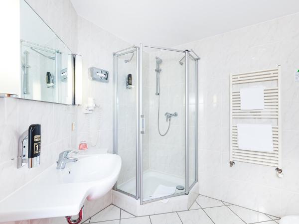 Hotel Servatius : photo 1 de la chambre chambre simple