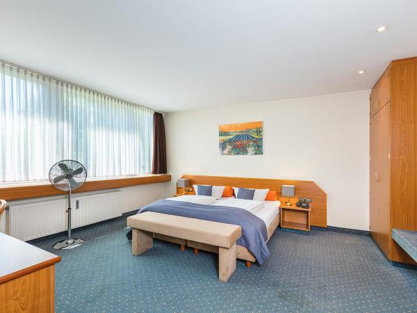 Hotel Servatius : photo 3 de la chambre chambre double ou lits jumeaux