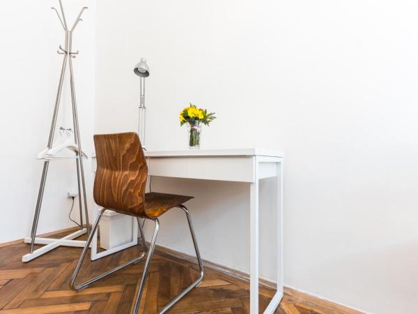 Jacob Brno : photo 6 de la chambre chambre simple avec salle de bains commune