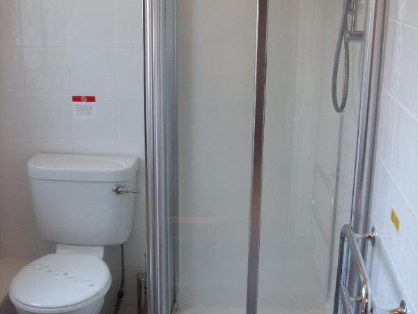 The Windsor Carlton : photo 3 de la chambre chambre lit king-size (3)