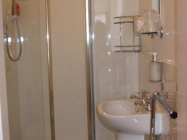 The Windsor Carlton : photo 9 de la chambre double room with sea view (6/7)