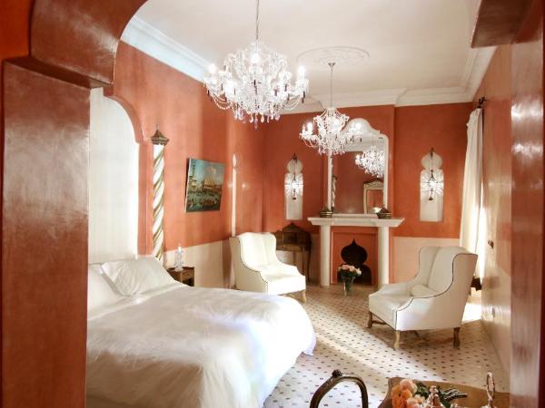 Demeures d'Orient Riad & Spa : photo 2 de la chambre suite lit queen-size - vue sur piscine
