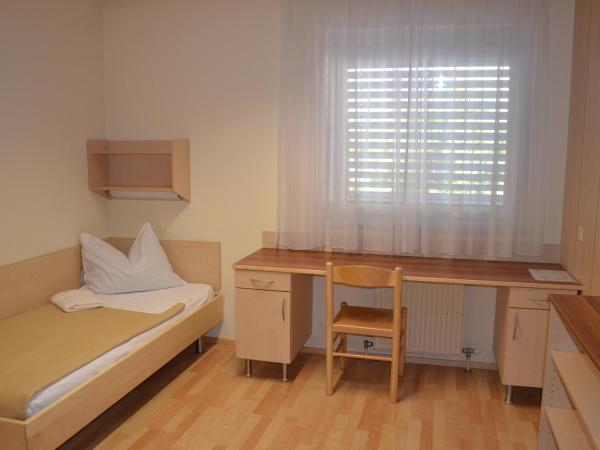 Mladinski dom - Hostel : photo 3 de la chambre chambre simple