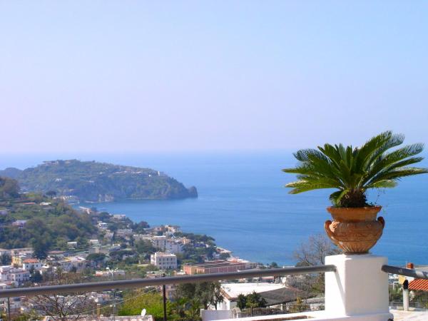 Hotel Ape Regina : photo 1 de la chambre chambre double confort - vue sur mer