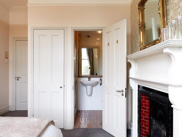 Dorian House Boutique B&B - Free Parking! : photo 4 de la chambre chambre double standard
