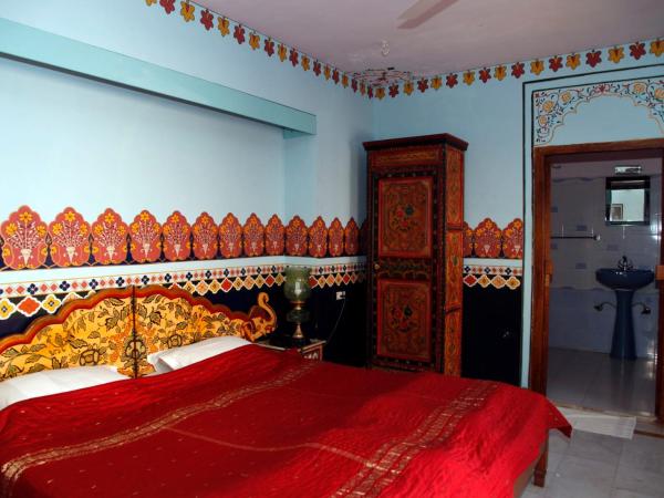 Krishna Prakash Heritage Haveli : photo 1 de la chambre chambre double ou lits jumeaux Économique