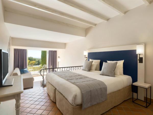 Le Fregate Provence : photo 4 de la chambre chambre familiale
