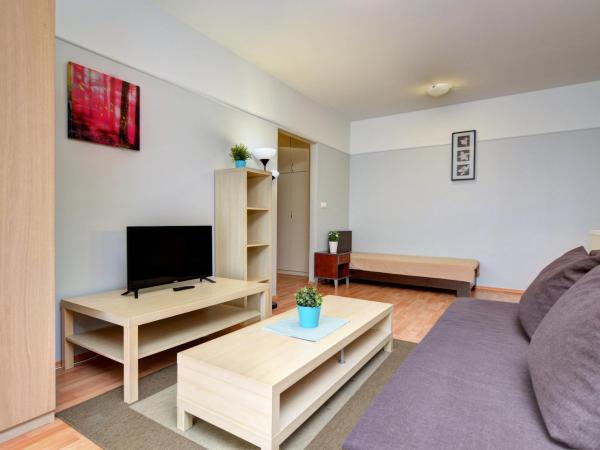 Agape Apartments : photo 5 de la chambre appartement 2 chambres avec balcon