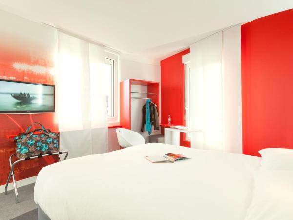 ibis Styles Vannes Gare Centre : photo 6 de la chambre chambre standard avec 1 lit double