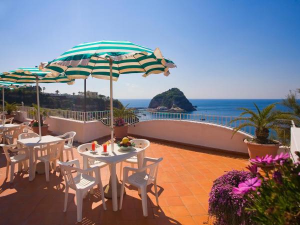 Hotel Residence S.Angelo : photo 5 de la chambre chambre quadruple - vue sur jardin