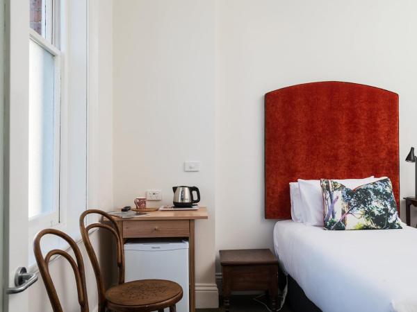 The Florance : photo 4 de la chambre chambre lits jumeaux avec salle de bains privative