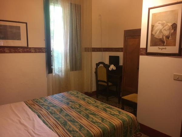 Hotel Europa : photo 3 de la chambre chambre simple