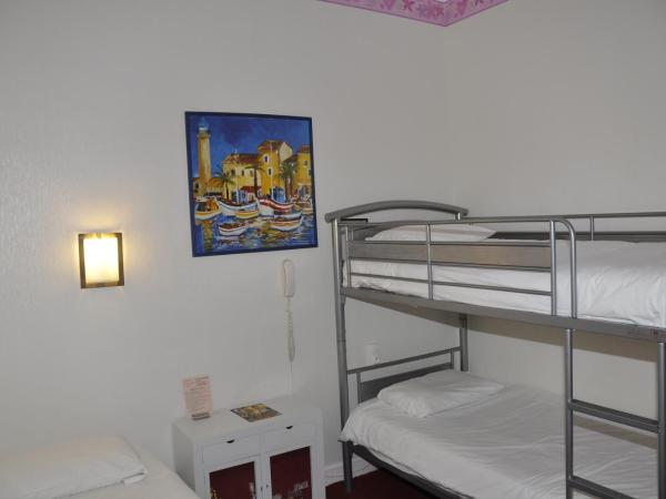 Citotel Hôtel Cesar : photo 1 de la chambre chambre familiale