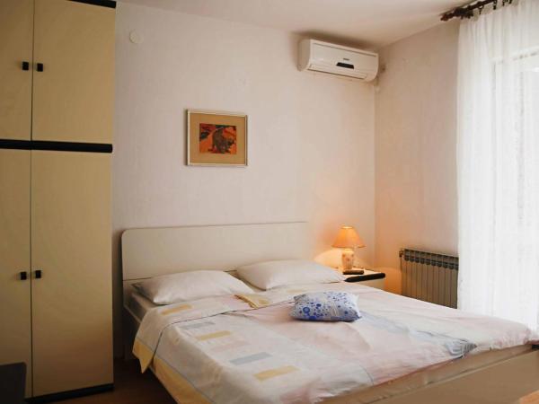 Apartments & Rooms Samohod : photo 7 de la chambre chambre double avec balcon - vue sur mer