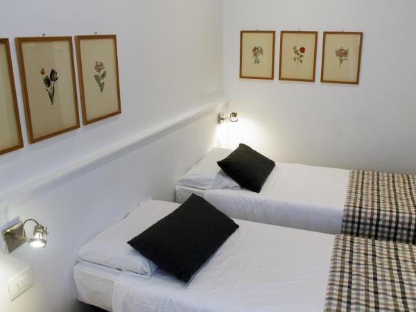 Hotel Bernina : photo 10 de la chambre chambre lits jumeaux
