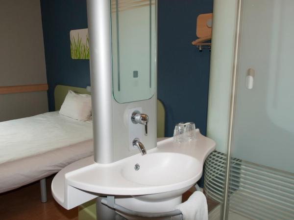 ibis budget Rodez : photo 3 de la chambre chambre double