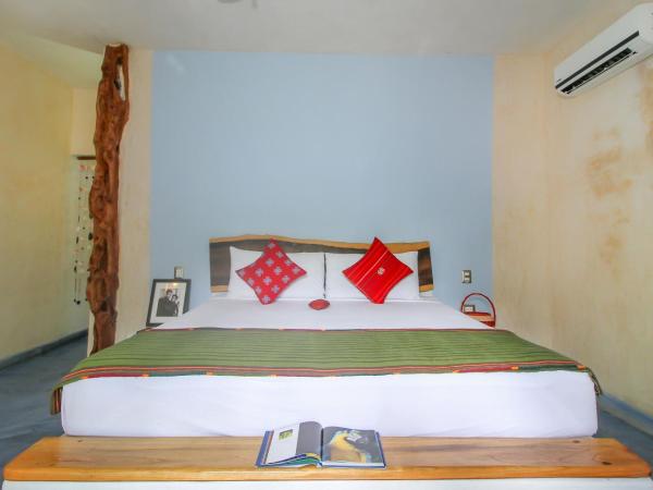Corazon De Jade Tulum : photo 5 de la chambre room with king bed with terrace garden view and private bathroom