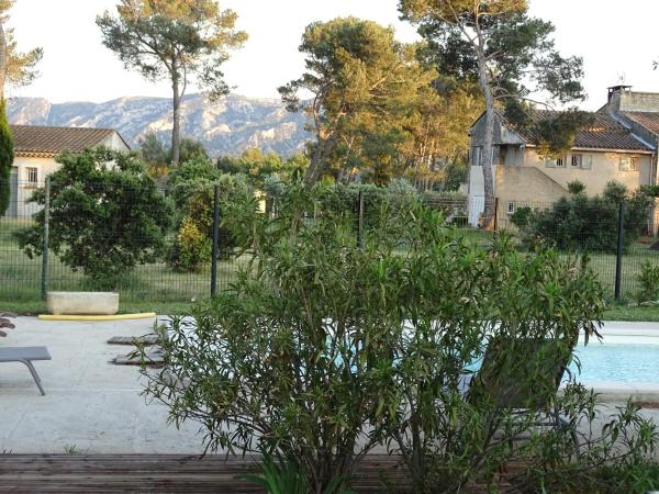 La Coudoulière : photo 4 de la chambre studio - vue sur piscine