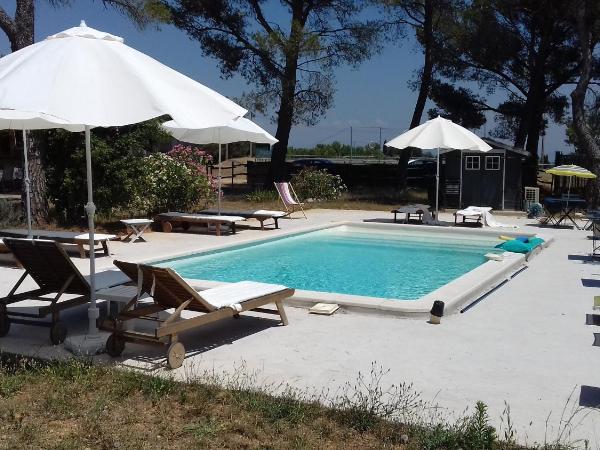 La Coudoulière : photo 5 de la chambre studio - vue sur piscine