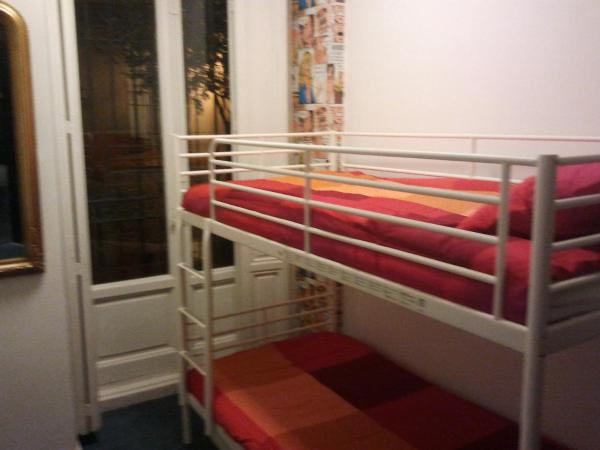 Hostels Meetingpoint : photo 1 de la chambre lit simple dans dortoir mixte de 4 lits