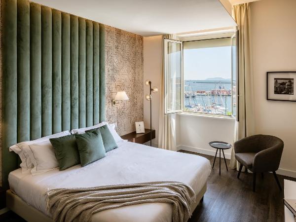 Birkin Marina : photo 8 de la chambre chambre double - vue sur mer