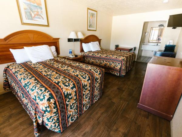 Summer Breeze Motel : photo 3 de la chambre chambre double avec 2 lits doubles - fumeurs