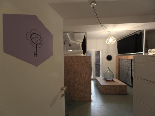 Dopa Hostel : photo 3 de la chambre lit dans dortoir mixte de 6 lits