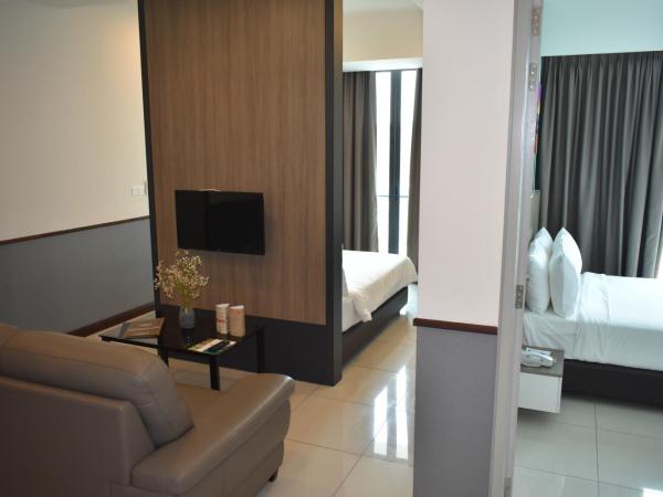 D'Wharf Hotel & Serviced Residence : photo 4 de la chambre suite familiale
