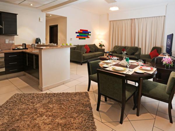 MENA ApartHotel Albarsha At The Mall : photo 7 de la chambre appartement 2 chambres - fumeurs - 20 % de réduction sur nourriture et boissons et service de blanchisserie