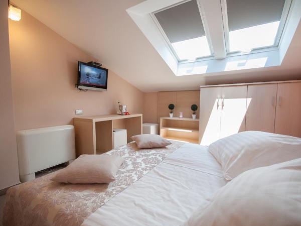 Hotel Maritimo : photo 3 de la chambre appartement 1 chambre avec balcon et vue sur mer